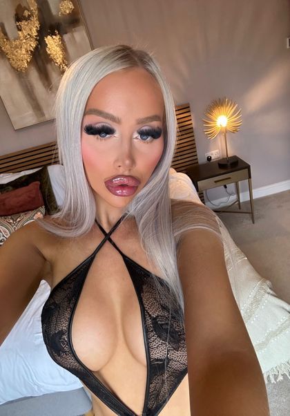 dollybitch OnlyFans picture