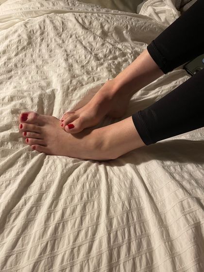 pretty_college_feet OnlyFans picture