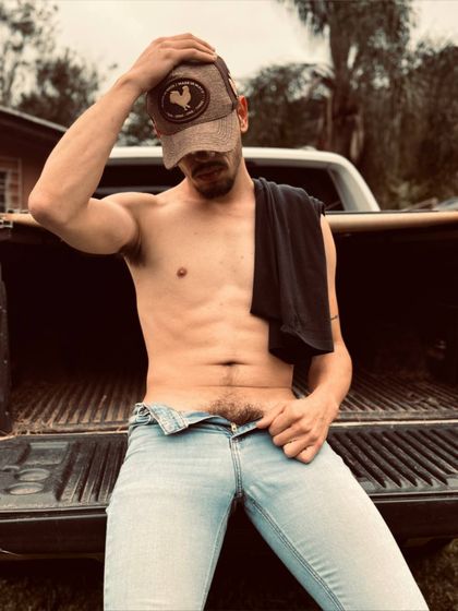 agrovinih OnlyFans picture