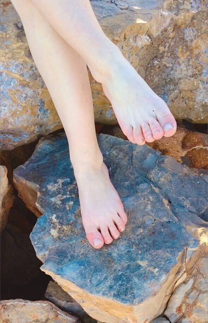 uniquefeetqueen OnlyFans picture