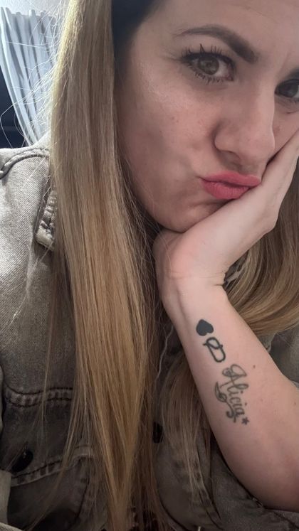 lauritab86 OnlyFans picture