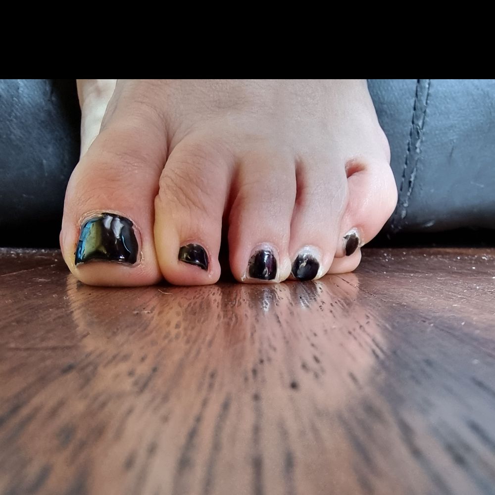 love_feet_fetish OnlyFans profile picture