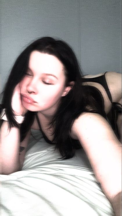 miiayourbunny OnlyFans picture