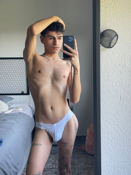 xmarcgomez OnlyFans picture