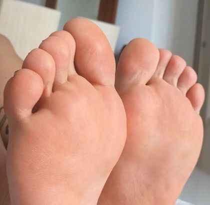 feetlove_love OnlyFans picture
