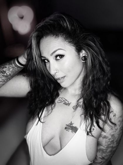 violetannvixen OnlyFans picture