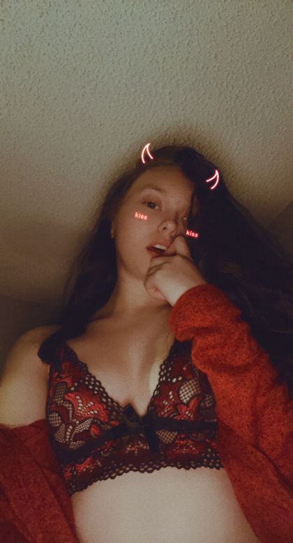 devilslilgirl18 OnlyFans picture