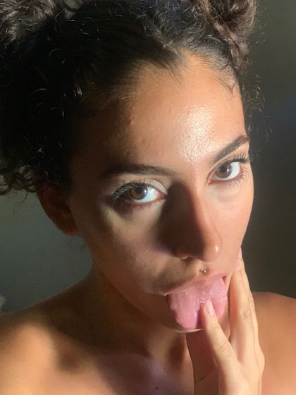 danailanna OnlyFans picture