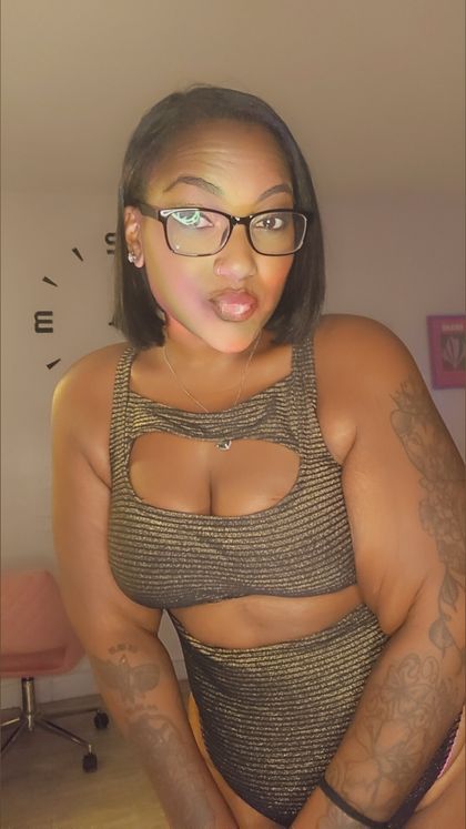 yenseduction OnlyFans picture