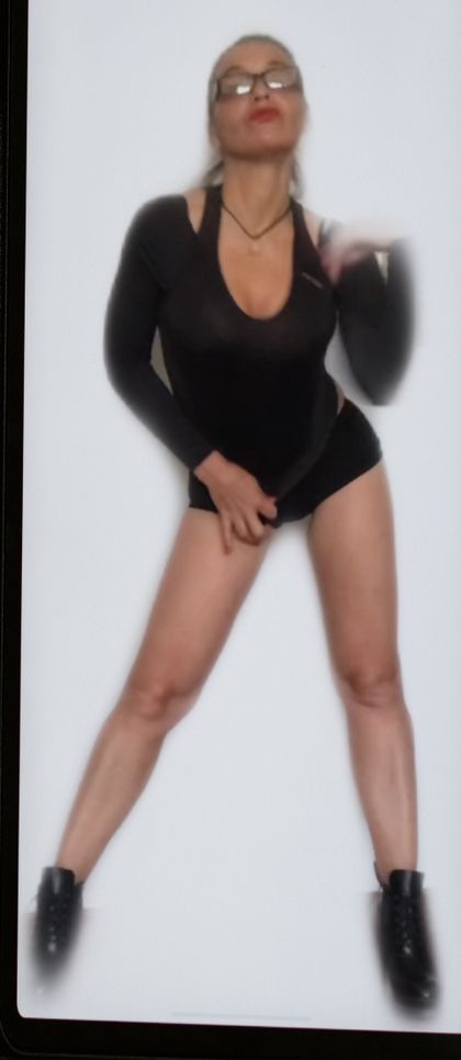 ruthrap OnlyFans picture