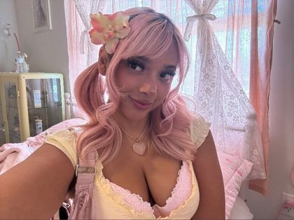 pinklilprincess OnlyFans picture