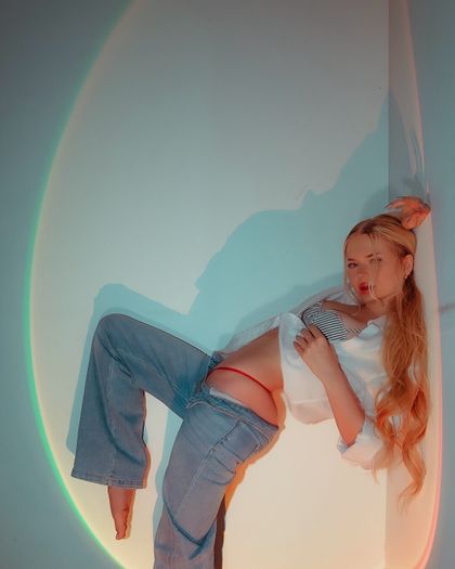 luluromanovafree OnlyFans picture