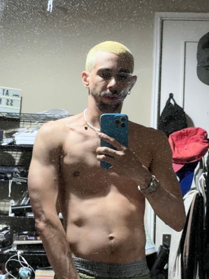 luckyb0y OnlyFans picture