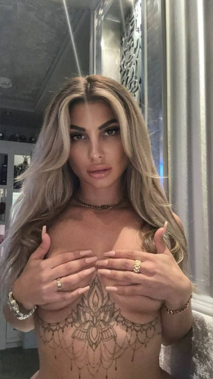 amilianavip OnlyFans picture