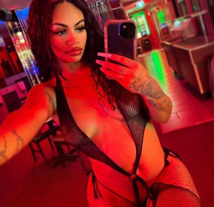itsarmaniirose OnlyFans picture