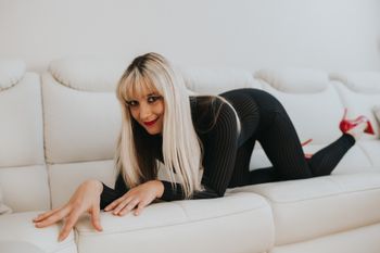 ninathemistress OnlyFans - Free Trial - Photos - Socials ...