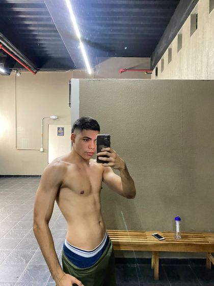 simon.200 OnlyFans picture