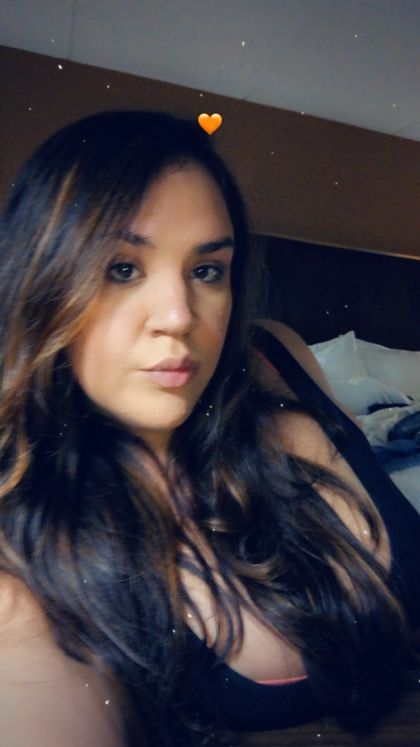 Best Hot Native American OnlyFans Accounts | FansMetrics.com