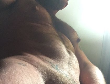 uncutnippleluver OnlyFans picture