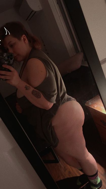 greasykitty OnlyFans picture