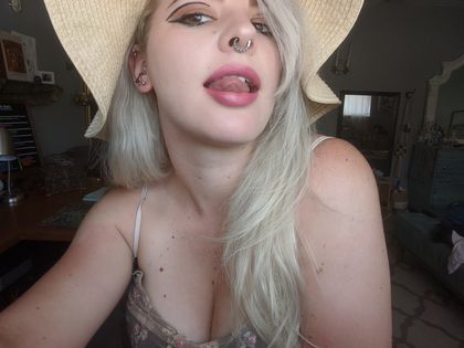 atypicaltreat OnlyFans picture