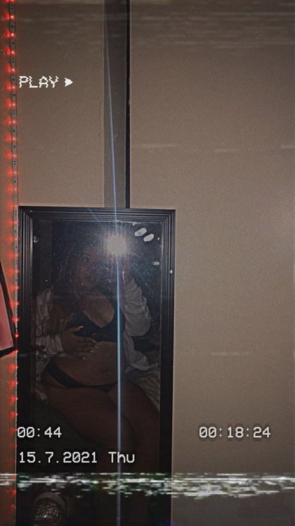 raxlene OnlyFans picture