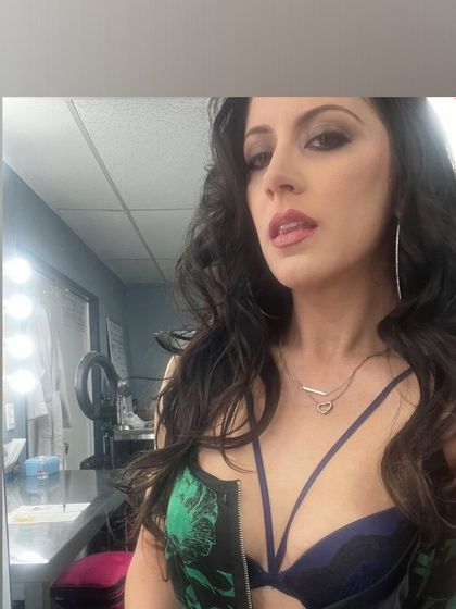 charlottechanelfree OnlyFans picture