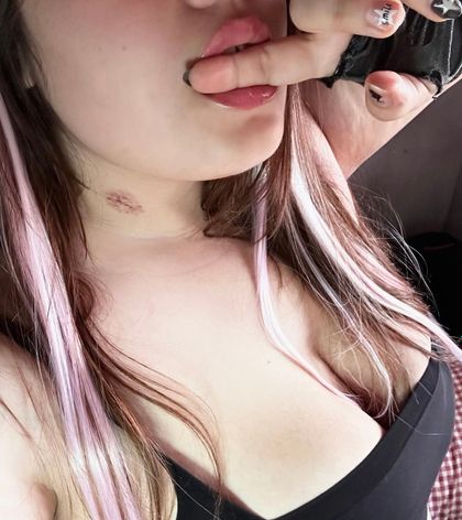 thiskitten OnlyFans picture
