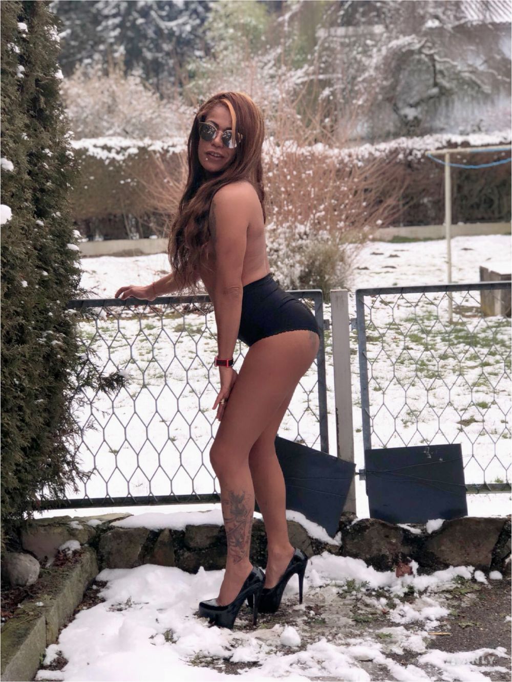 ariana238018242 OnlyFans profile picture