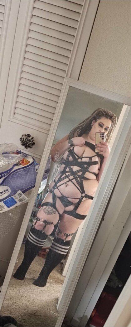 ivyinsidiouss OnlyFans picture
