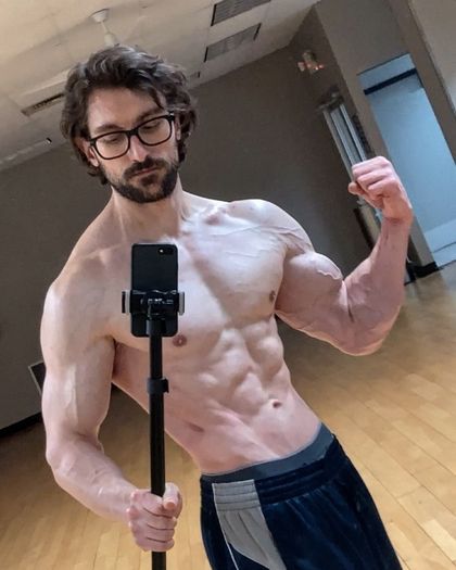 veinsngains OnlyFans picture