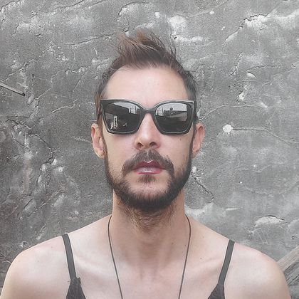 lukasavilla OnlyFans picture