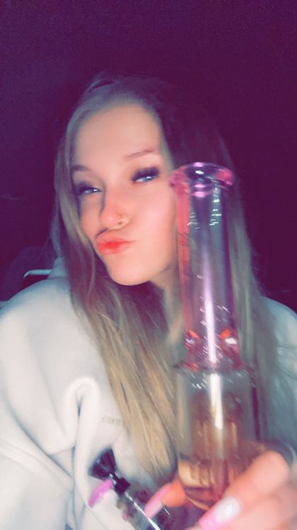 mia-luvvv OnlyFans picture