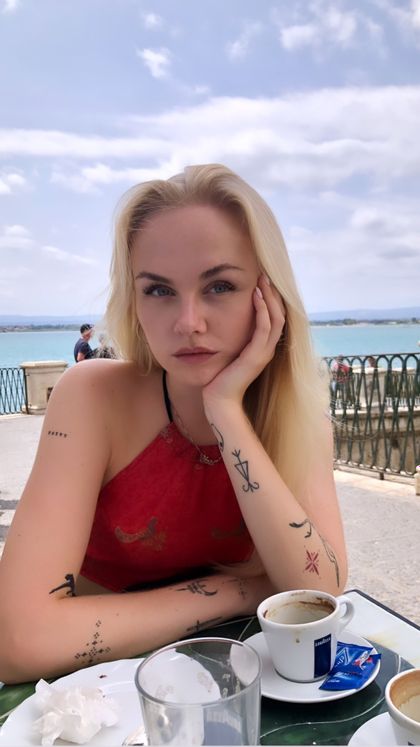 blondepaleangel OnlyFans picture