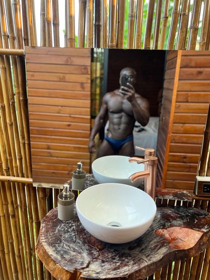 u260037254 OnlyFans picture