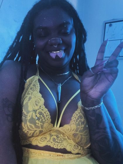 weirdhxney OnlyFans picture