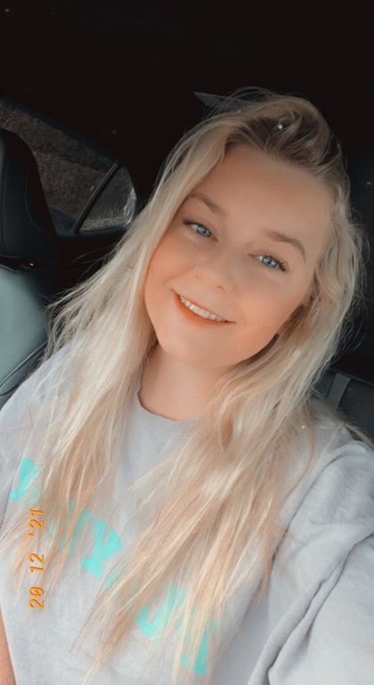 itzmekattt OnlyFans picture
