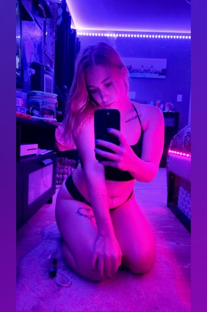solarstarx OnlyFans picture