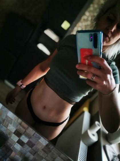 sisssy90 OnlyFans picture