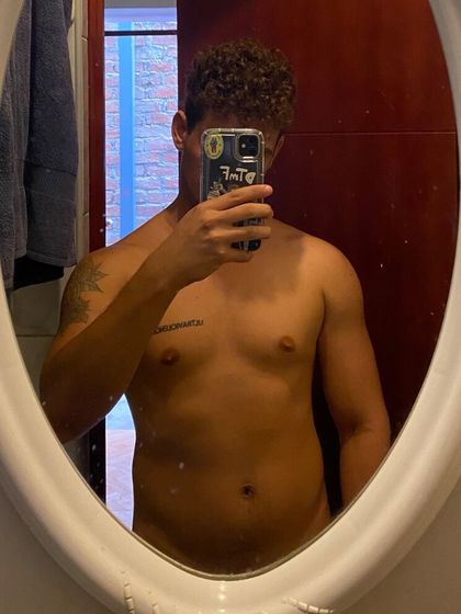 alexmanzohh OnlyFans picture