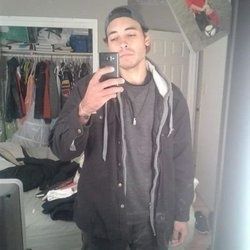 blah_king OnlyFans - Free Trial - Photos - Socials FansMetrics