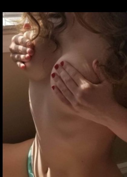 miadeleoncensored OnlyFans picture