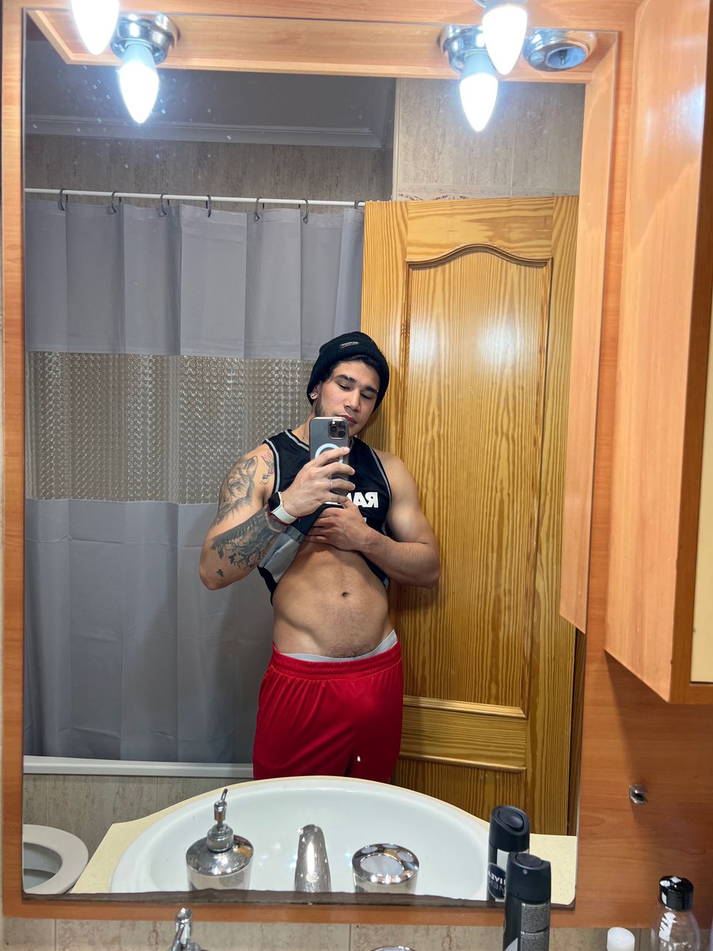 gold_private OnlyFans - Free Trial - XXX Photos | FansMetrics.com