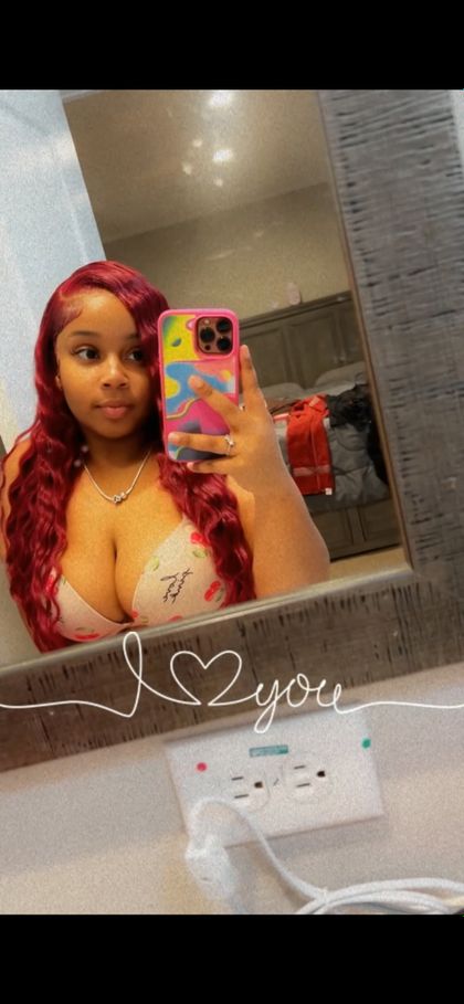 therealhoneykardashian OnlyFans picture