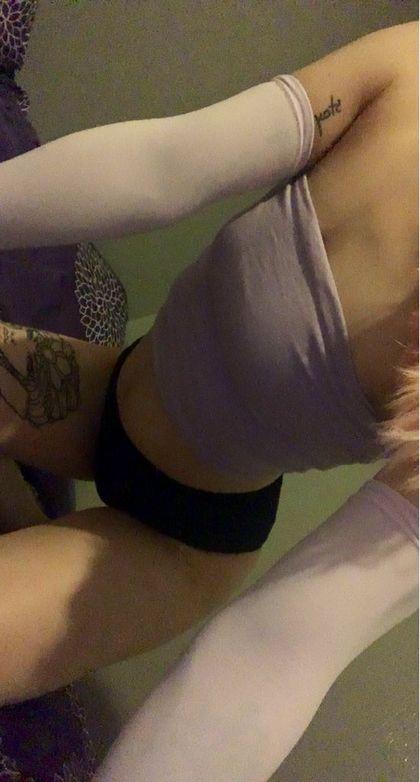 peachyraver OnlyFans picture