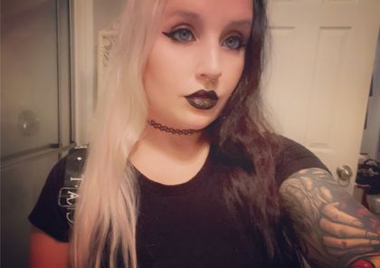 anotelessthan3 OnlyFans picture