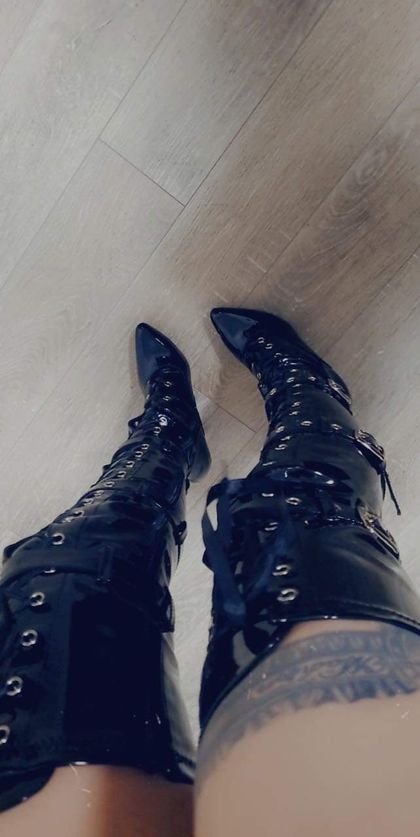 horrorandhandjobs OnlyFans picture