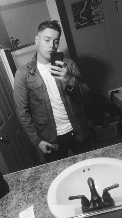 ethanfireshrimp OnlyFans picture