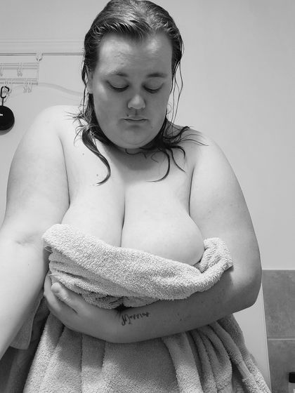 ashviolet OnlyFans picture