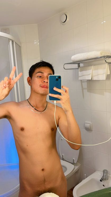 twink.latino23 OnlyFans picture